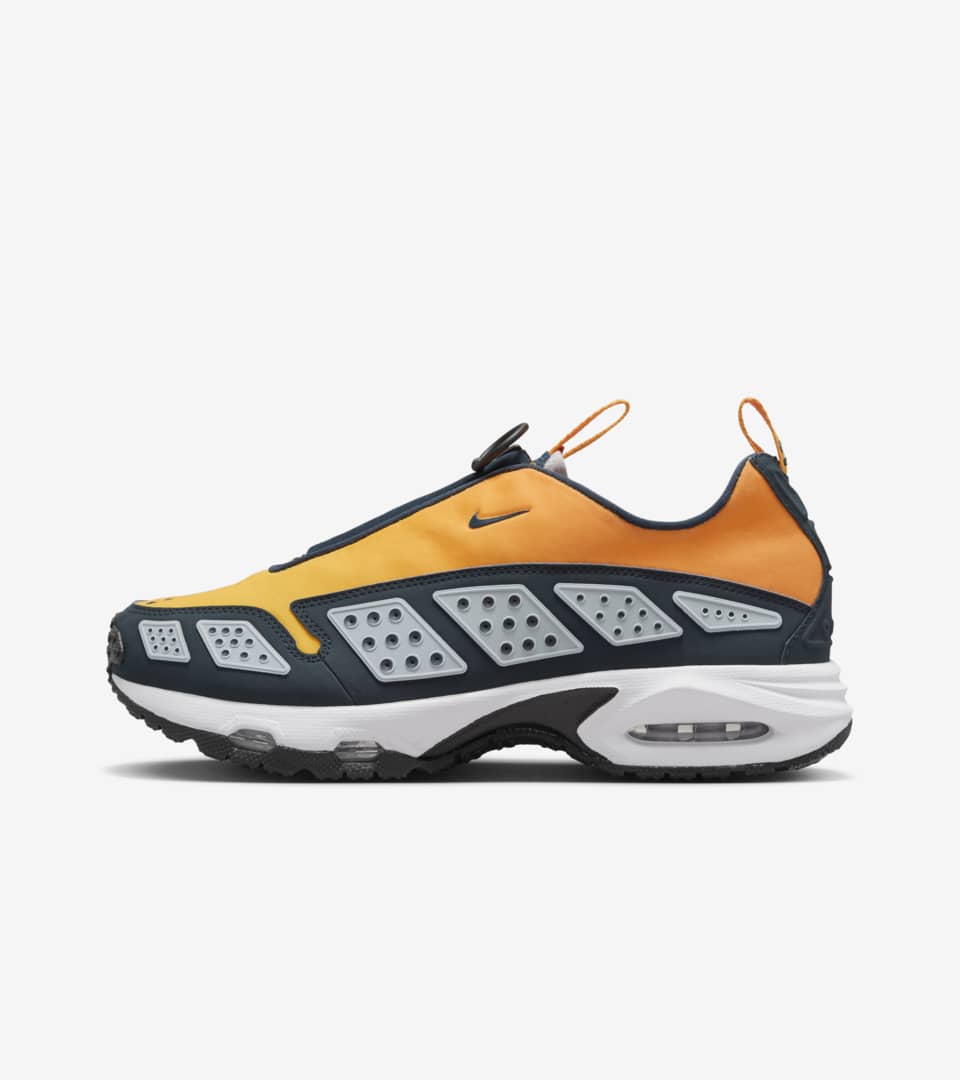 Date de sortie de la Air Max SNDR Canyon Gold and Deep Ocean HJ8080 700 Nike SNKRS
